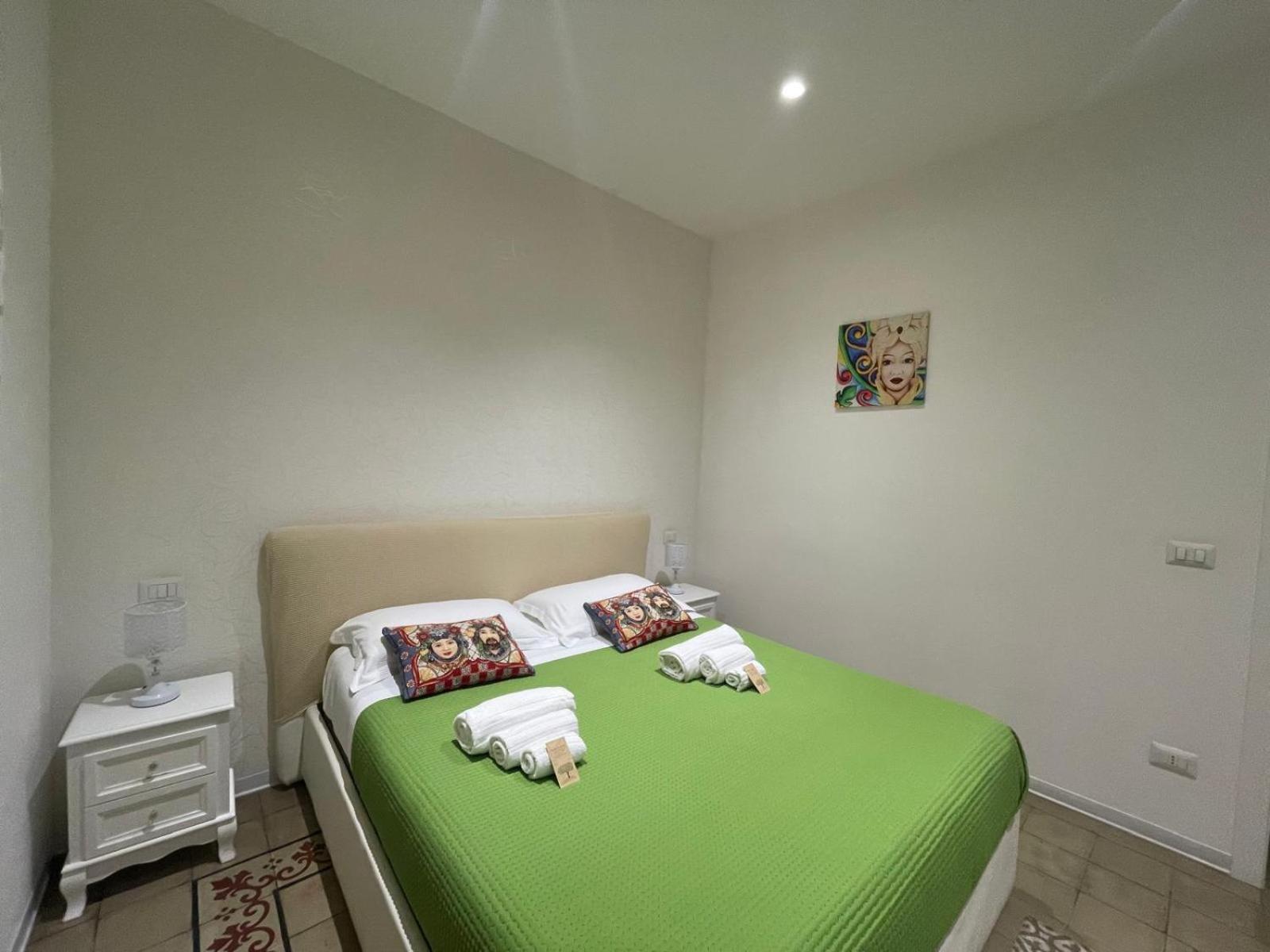 Sleep Inn Catania Rooms - Affittacamere Exterior foto